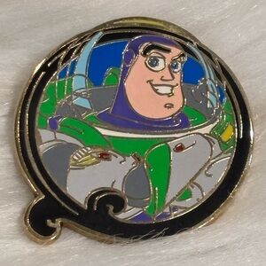 Disney Pin Buzz Lightyear 2010 LE PT52 Series